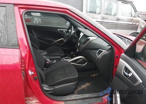 2017 Hyundai Veloster Value Edition из США, поврежденный, VIN KMHTC6AD1HU316905